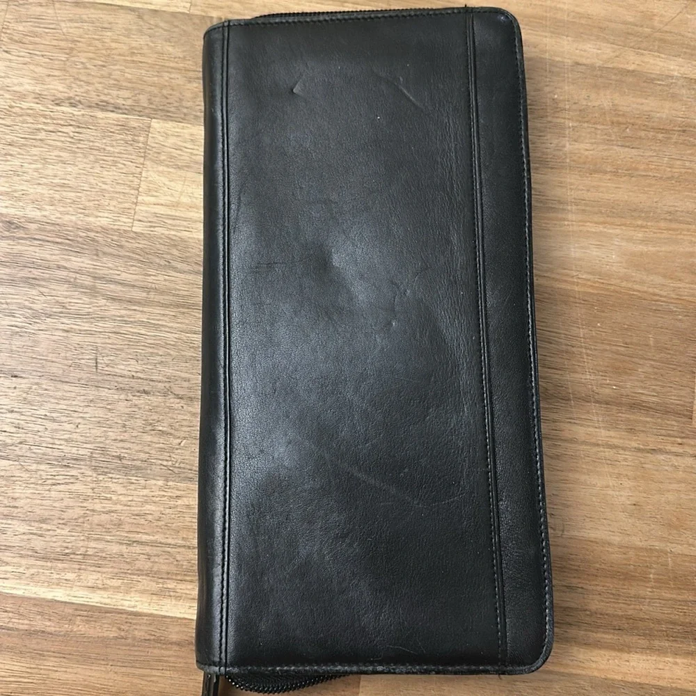 TUMI leather travel wallet